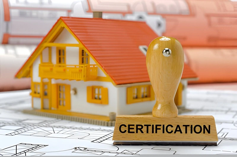 Traditional Real Estate Market (6)